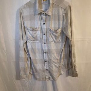 C&C California Beige Plaid Button-Up Shirt